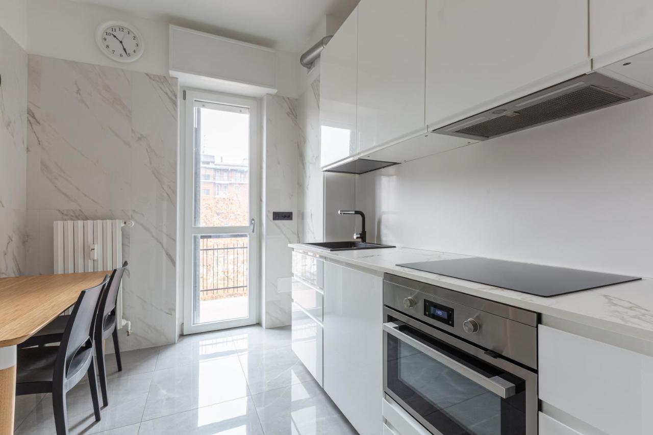 Bnbutler - Largo Promessi Sposi - Moderno E Confortevole Milan Luaran gambar